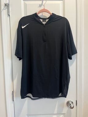 Nike Men’s Black Short-Sleeve Training Shirt - size L